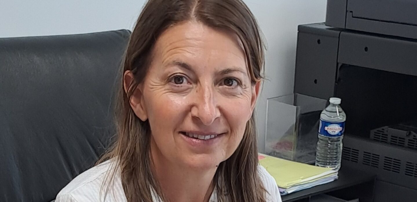 VERONIQUE VERY SMALL